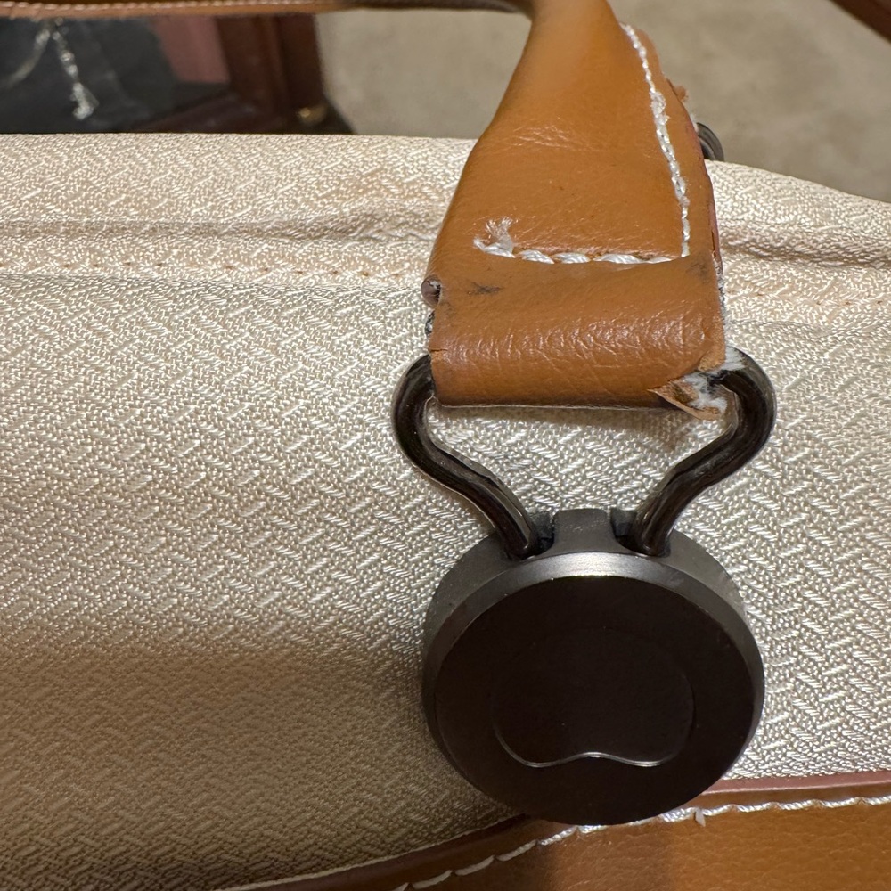 Price for 2-Cream and Brown Backpack Delsey France - Picture 13 of 16